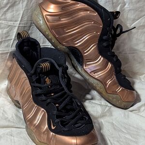 Nike Men’s Copper Foamposite Retro Sneakers - Black/Copper